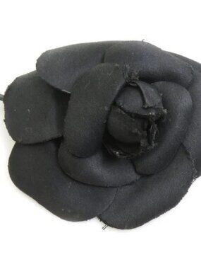 Auth CHANEL Camellia Flower Brooch Corsage Black Textile - h32084i